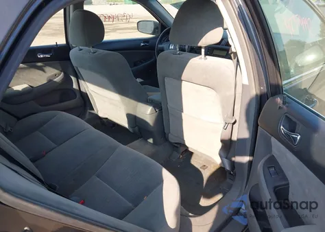 2005 Honda Accord 2.4 Lx из США, поврежденный, VIN 1HGCM56415A196154